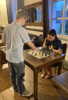 Dave Tipper was the only player to hold Oli to a solid draw.