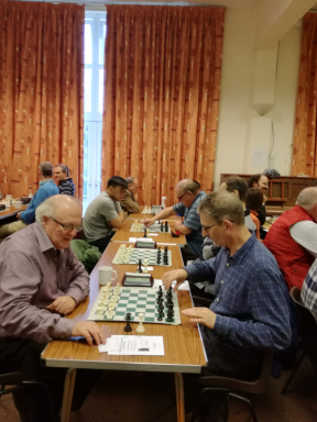 Andrew Munn continuing his fine undefeated day.
